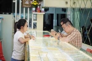 Quảng Ngãi: Kiểm tra 30 mẫu vàng thì 4 mẫu hàm lượng vàng thấp hơn công bố