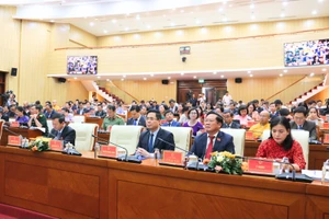 HĐND Quảng Ngãi thông qua nghị quyết hỗ trợ cán bộ Kon Tum cũ về Quảng Ngãi làm việc