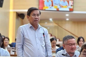 Nhiều lãnh đạo ở Quảng Ngãi nghỉ hưu trước tuổi