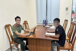 Nhậu say được người lạ cho đi nhờ ô tô, tỉnh dậy thấy ở Campuchia