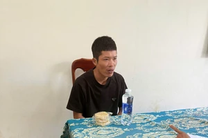 Đâm chết bạn nhậu rồi chạy vào rừng trốn