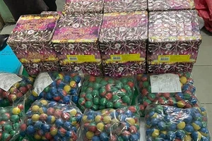 Khởi tố đối tượng buôn bán hơn 7kg pháo nổ 