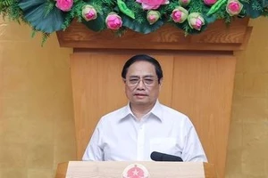 Thủ tướng: Tháo gỡ được vướng mắc pháp lý mới thúc đẩy được tăng trưởng