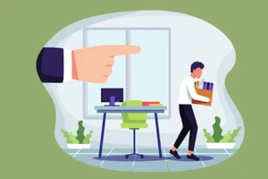 Ra quyết định sa thải trái luật rồi thu hồi: Công ty có phải bồi thường?