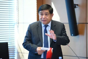 Từ chuyện ‘Dubai mất 5 năm, Việt Nam mất 1.500 năm...’