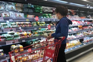 Đề xuất giảm thuế giá trị gia tăng: Rất hợp lòng dân!