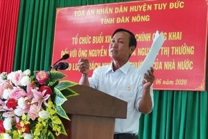 Đắk Nông: Đôi vợ chồng bị bắt oan kháng cáo bản án về mức bồi thường 