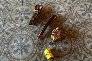 Người đàn ông đập phá Ngai vua triều Nguyễn ở Huế có thể bị phạt đến 7 năm tù