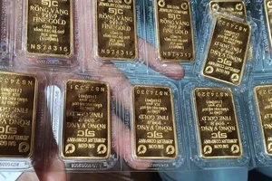 Đào móng làm nhà phát hiện vàng được chôn dưới đất, vàng thuộc về ai?