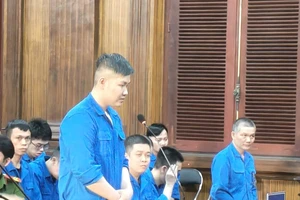 Nam sinh trộm súng ở bảo tàng rồi rao bán trên mạng xã hội