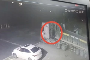 Tắt thiết bị giám sát hành trình GPS, trộm xe đầu kéo 1,2 tỷ đồng