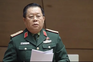 Ông Nguyễn Trọng Nghĩa phát biểu tại kỳ họp Quốc hội tháng 10-2019.
