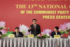 Bí thư Trung ương Đảng Nguyễn Xuân Thắng: "Chúng ta dựa vào Nhân dân để xây dựng Đảng". Ảnh: XĐ