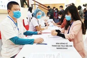 Tri ân sâu sắc tình nguyện viên thử nghiệm vaccine nội địa Nano Covax