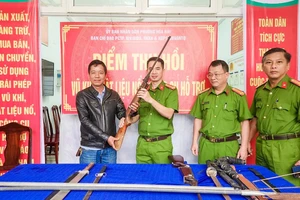 Chủ tịch TP Đà Nẵng kêu gọi người dân tố giác, giao nộp vũ khí, vật liệu nổ