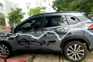 Gần 9 năm tù cho 2 kẻ được thuê đập phá xe ô tô liên quan chuyện tình ái