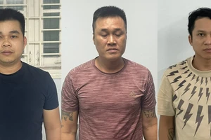 Bắt khẩn cấp trùm đường dây đánh bạc trực tuyến quy mô 200 tỉ đồng 