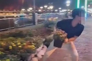 Quay clip ăn trộm để câu view, 2 thanh niên được mời lên làm việc