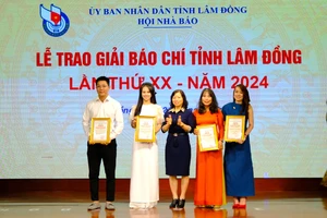 Báo Pháp luật TP.HCM đoạt giải B Giải Báo chí tỉnh Lâm Đồng lần thứ XX