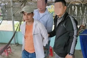 Cụ bà 72 tuổi bị giật dây chuyền khi tập thể dục buổi sáng