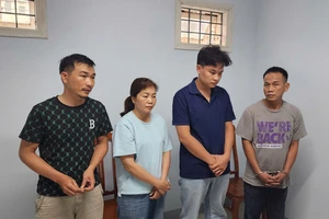 Khởi tố 4 người trong vụ giả danh cảnh sát hình sự để cướp tài sản