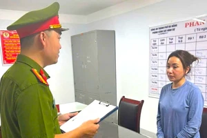 Cặp vợ chồng chiếm đoạt hàng tỉ đồng khi nhận chuyển tiền dịch vụ sang Canada