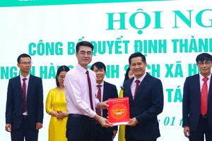 Ông Đoàn Ngọc Chung làm Quyền Giám đốc Chi nhánh NHCSXH TP Đà Nẵng mới