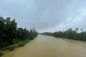 Công an kêu gọi tìm kiếm người đàn ông nghi bị lũ cuốn trôi