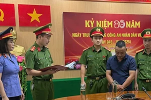 Công an bắt người thuê xe ô tô của công ty rồi mang đi cầm cố