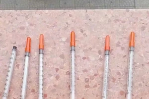 Công an thông tin vụ xuất hiện bơm kim tiêm trong trường học gây hoang mang