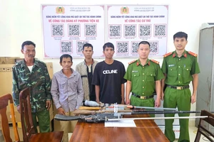 Cách làm hay giúp Công an Quảng Trị thu hồi hàng trăm khẩu súng, lựu đạn