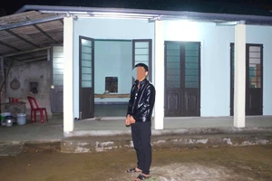 Nam thanh niên bịt miệng cụ bà 87 tuổi để cướp tiền trong đêm 