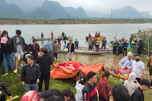 Tìm thấy thi thể cuối cùng vụ chìm thuyền khi đi chúc Tết ở Quảng Trị