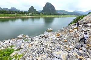 Quảng Trị chỉ đạo xử lý vụ xã này ‘cầu cứu’ xã kia vì mỏ đá làm khổ người dân