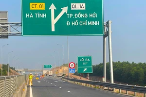 Ngày mai tạm đóng cao tốc Bùng - Vạn Ninh - Cam Lộ để thi công