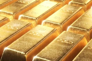 Giá vàng tiếp tục tăng vọt lên đỉnh mới: 51,5 triệu đồng/lượng