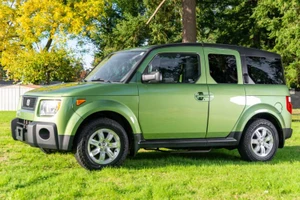 Vì sao chiếc Honda đời 2006 bán được giá gần 700 triệu?