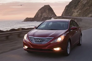 Những người đi ô tô dòng Santa Fe, Sonata cần lưu ý điều này