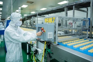 Ông trùm bánh kẹo Hàn Quốc chia tay công ty Việt