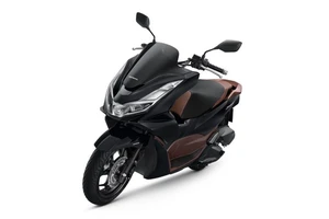 Honda PCX đời 2021 ra mắt với giá 83 triệu đồng