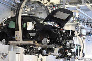 Toyota, Honda sắp tăng giá xe vì lý do này?