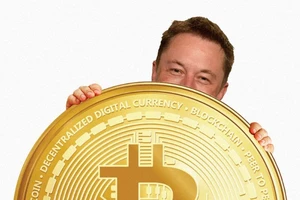 Hãng ô tô điện Tesla đang ngồi trên đống tài sản tiền số