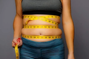 Ăn ít vẫn không xuống cân, bạn có vấn đề nghiêm trọng này