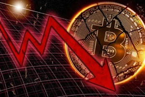Cá mập đang bán ồ ạt Bitcoin để mua vàng