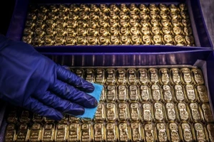 Giá vàng có nguy cơ rớt xuống 46,4 triệu đồng/lượng