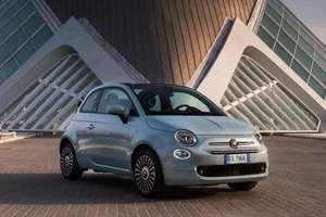 Chiếc xe Ý hai chỗ ngồi này sẽ 'đè bẹp' Honda SH?