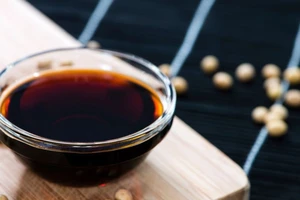 Chuyện gì xảy ra cho cơ thể nếu sử dụng nước tương mỗi ngày?