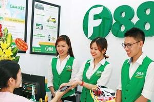 Ông trùm tài chính ngoại bơm cả trăm tỉ cho một đại gia Việt