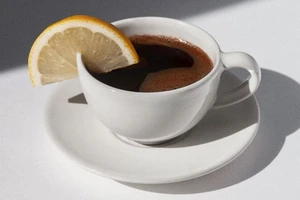 Uống cà phê với chanh, chuyện gì xảy ra?