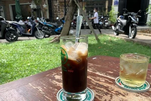 Sáng nào cũng uống cà phê đá, chuyện gì xảy ra?